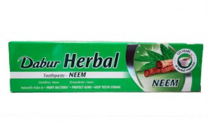 pasta de dientes neem dabur herbal 2